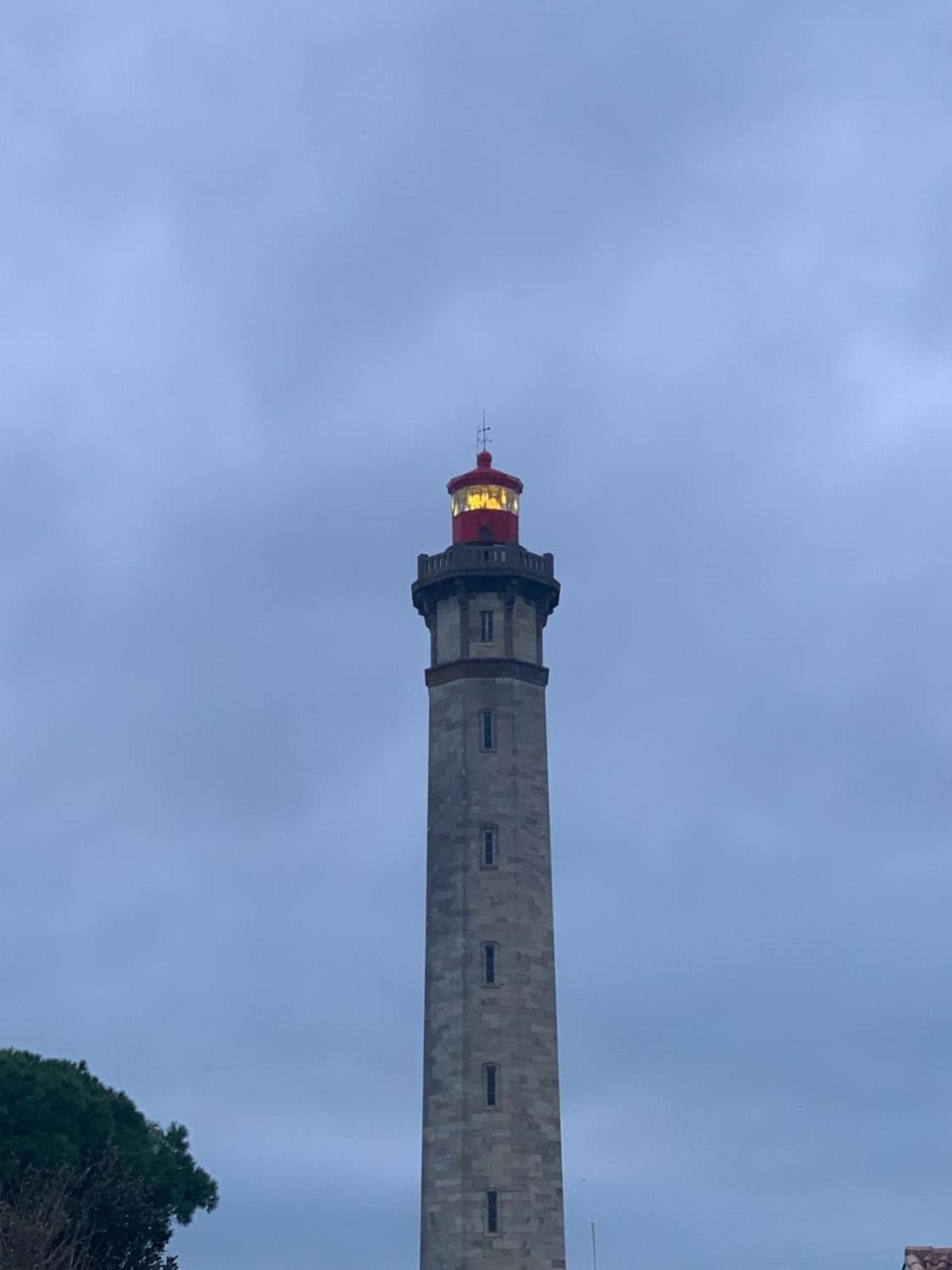 Maison 10/12 Pers A 5 Min Du Phare Des Baleines Saint-Clément-des-Baleines Екстериор снимка